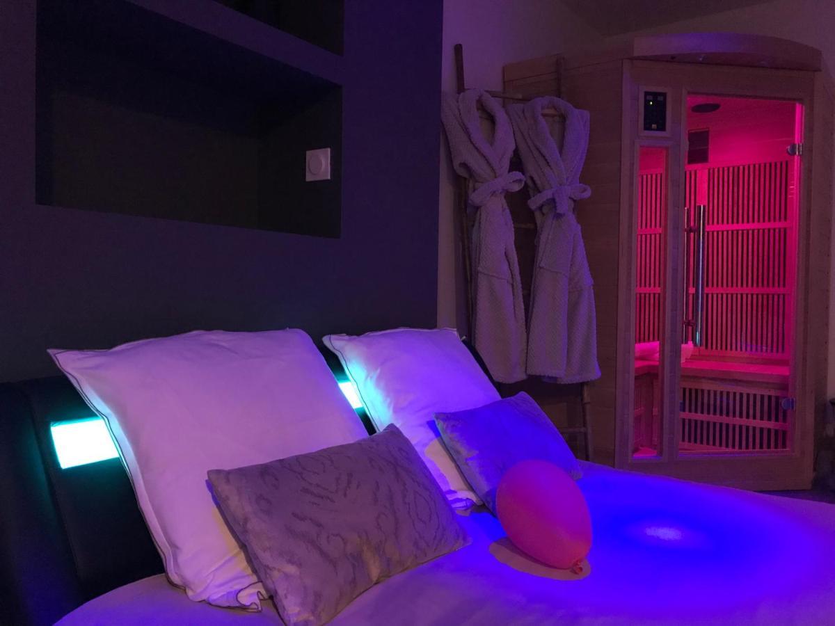 Sweet Love Romantique By Locationslepuyenvelay Le Puy-en-Velay Ngoại thất bức ảnh