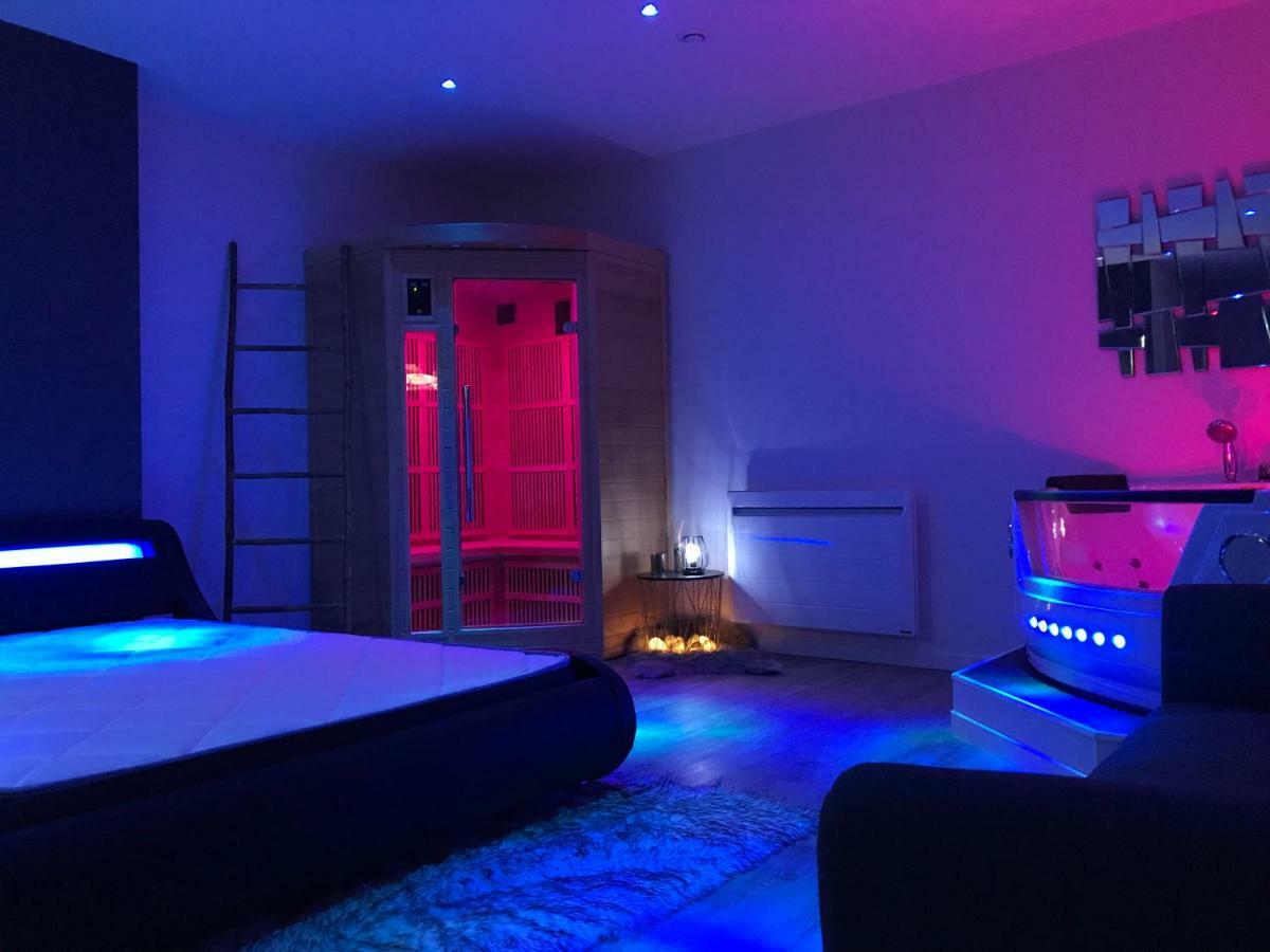 Sweet Love Romantique By Locationslepuyenvelay Le Puy-en-Velay Ngoại thất bức ảnh